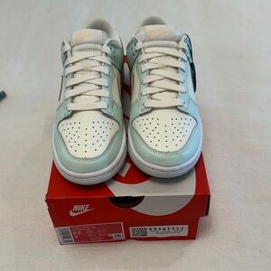 Nike Dunk Low Barely Green Sneakers